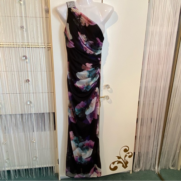 LeChateau One Shoulder Floral Maxi Dress Size XS - Picture 1 of 16